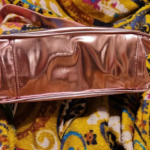 NWT Urban Outfitters Nunoo Vegan Faux Leather Metallic Shoulder Mini Bag - Picture 6 of 12